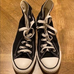 Size 5 Men / 7 Women Converse All Star High Tops